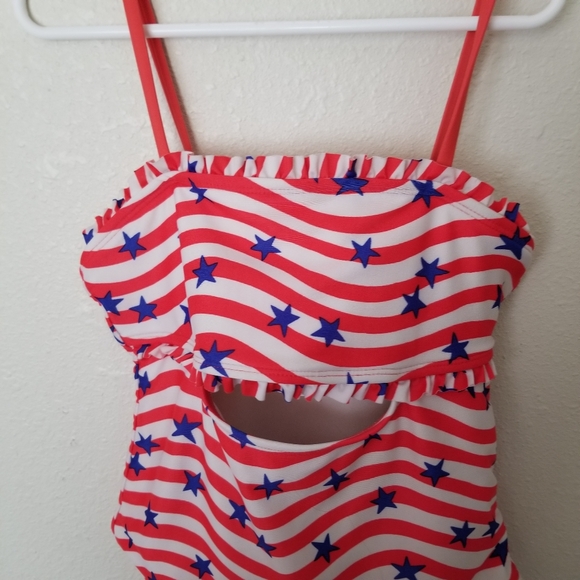 Cat & Jack swimsuit - Picture 3 of 5